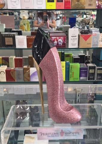 Good Girl Fantastic Pink by Carolina Herrera Eau de Parfum 2.7 fl